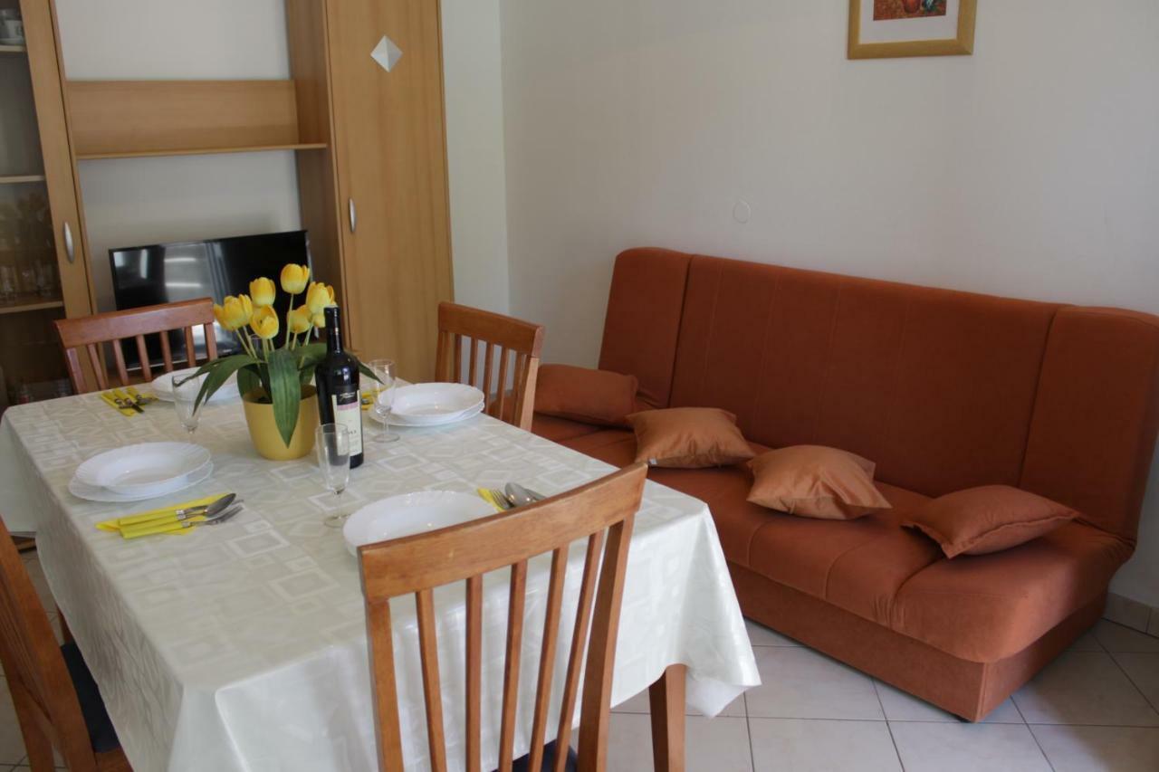 Adria Apartments Stobreč Eksteriør bilde