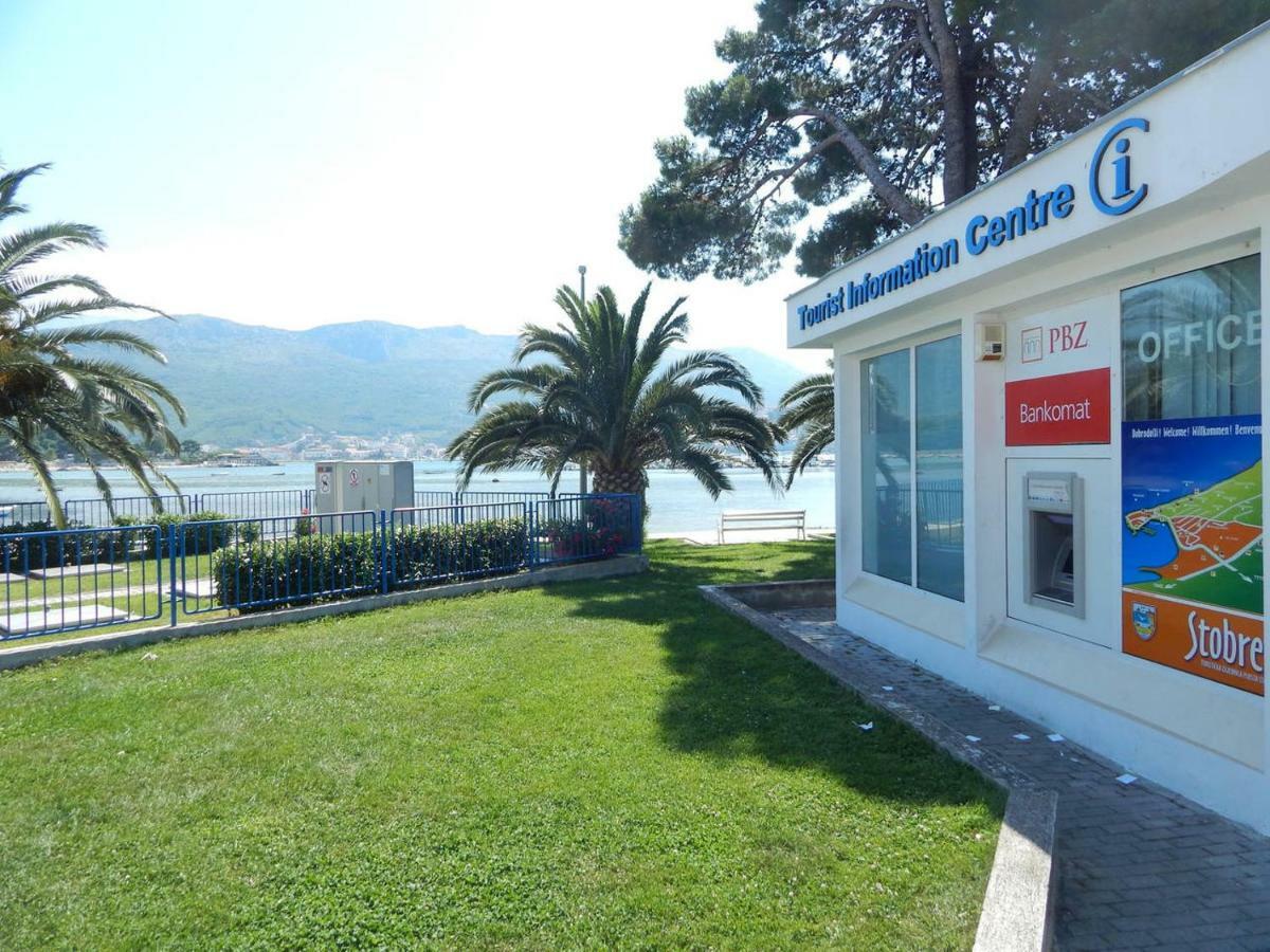 Adria Apartments Stobreč Eksteriør bilde